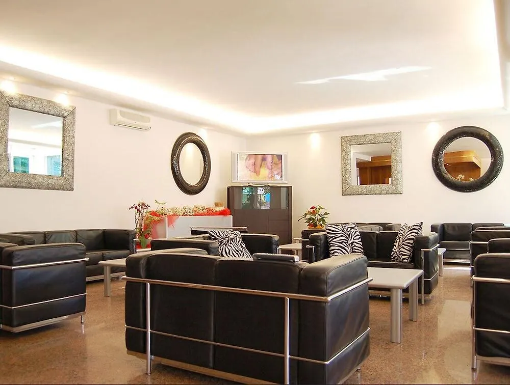 Hotel Matteo Pinarella