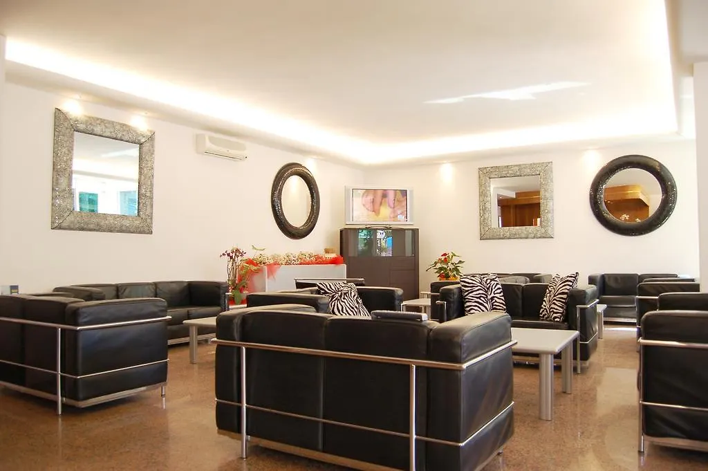 Hotel Matteo Pinarella  Cervia