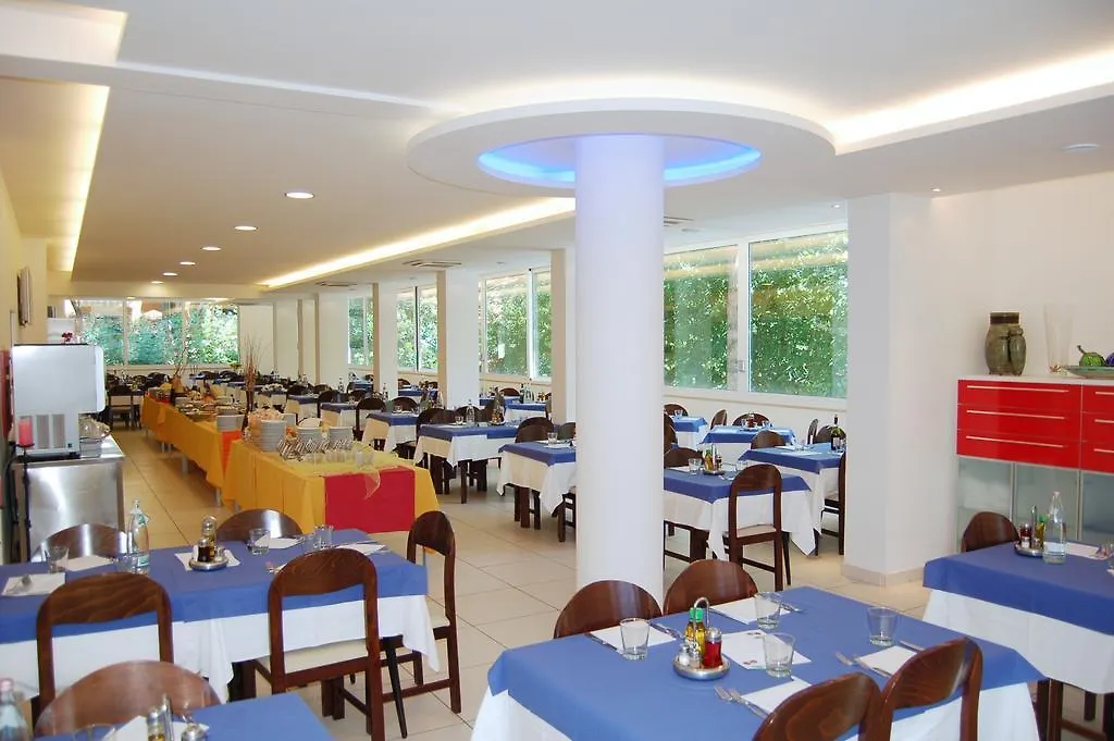 Hotel Matteo Pinarella